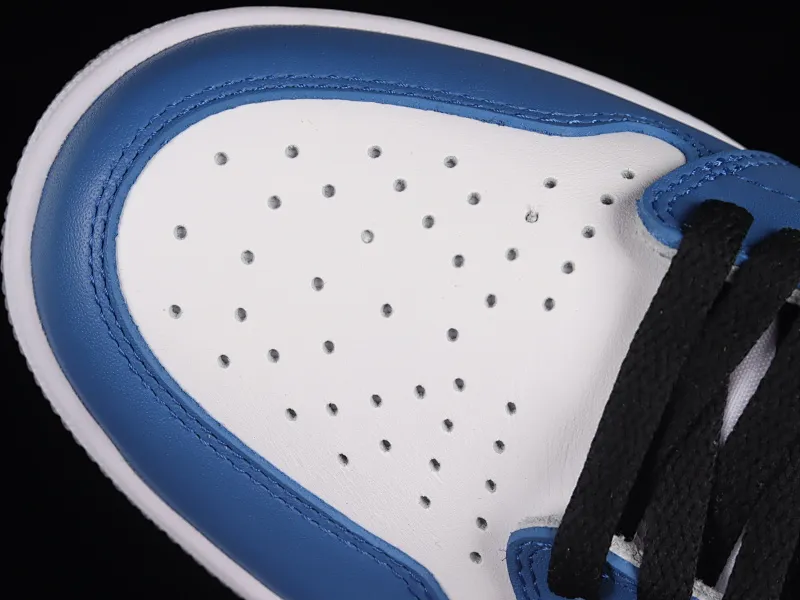 All categories Air Jordan Jordan series basketball shoes Air Jordan 1 High X version Air Jordan 1 High OG "True Blue" AJ1 Joe 1 white and blue color high-top basketball shoes DZ5485-410